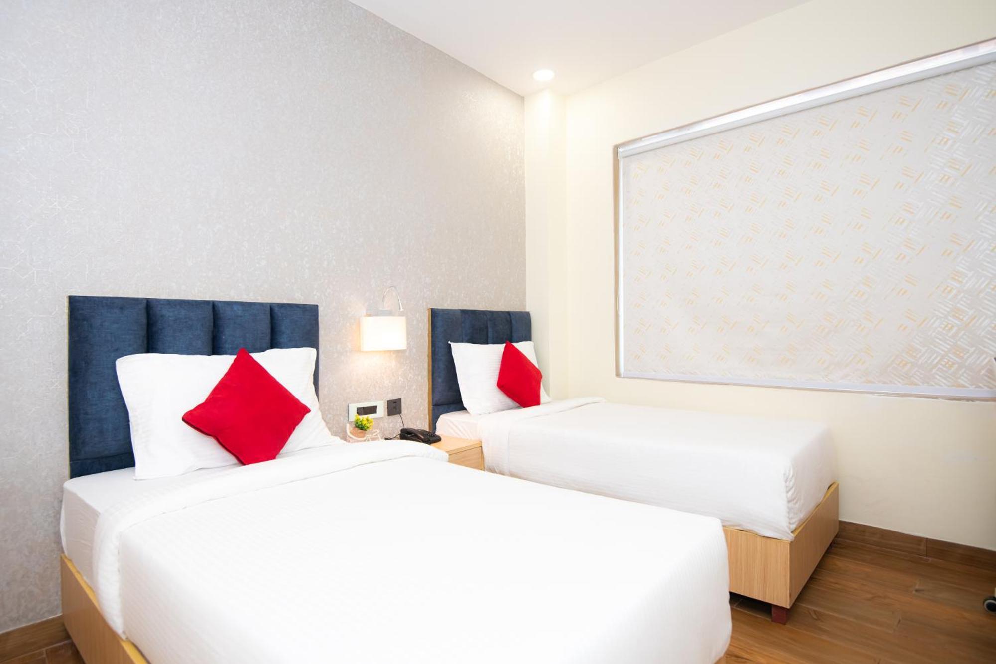 Hotel Avadh Classio Near By Ram Mandir Faizabad Exterior photo